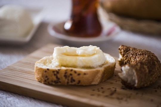 Turkish breakfast with bagel|Simitli türk Kahvaltisi