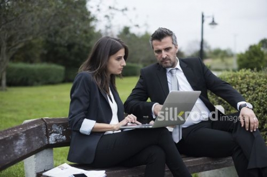 Businessman and business woman|Isadami ve is kadini