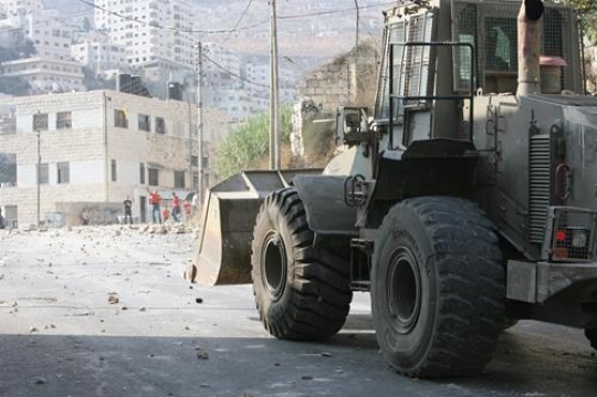 Palestinian youth clashing with Israelis