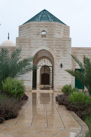 tomb of abu ubaidah ibn al-jar