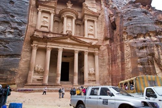 Al Khazneh - the treasury of Petra ancient city, Jordan