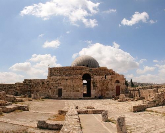 temple of hercules on the citadel in amman, jordan 