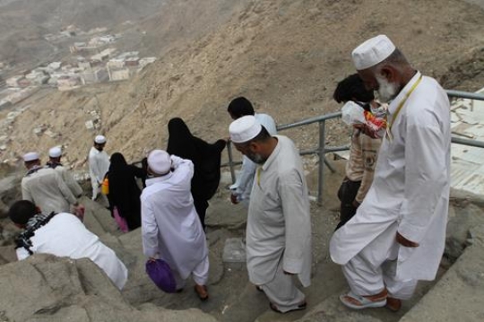 Way down from Mount Thawr