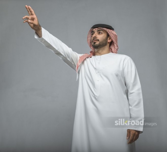 Emirati saluting 