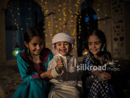 Children enjoying sparkling matches|-