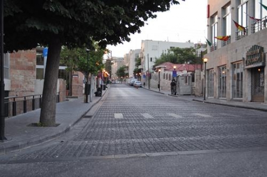 Amman city streets, Rainbow Street