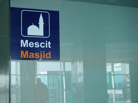 Airport Mosque 