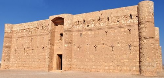 Al Harraneh Castle