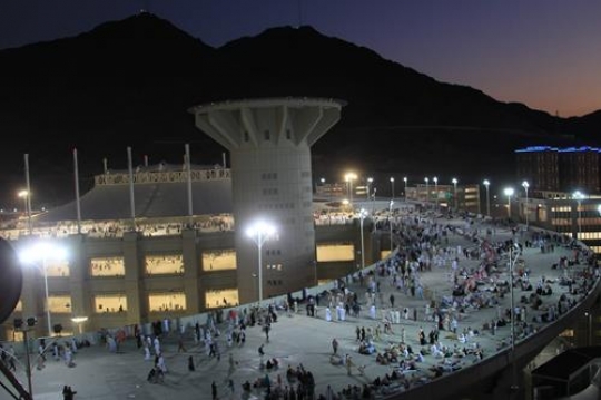 Bridge to arrival Mina