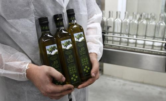 olive oil bottle
