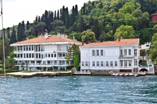 european style houses in istanbul