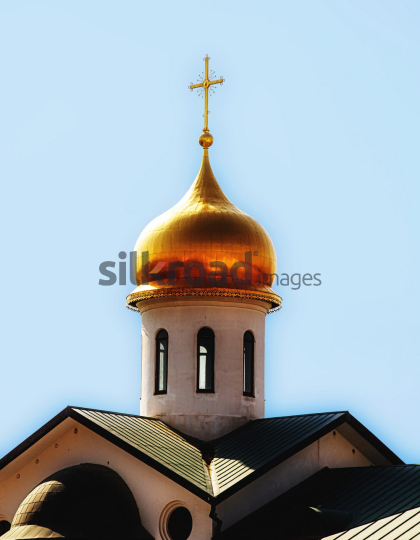 Golden Dome Cross at Mount Nebo Church – Close-Up View