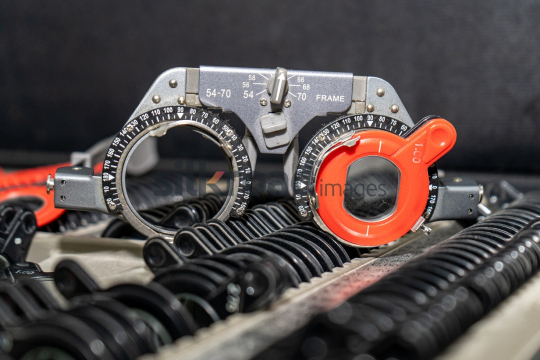 Optometry Trial Lens Set with Adjustable Frame